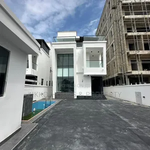 5bdrm Duplex in Lekki for sale