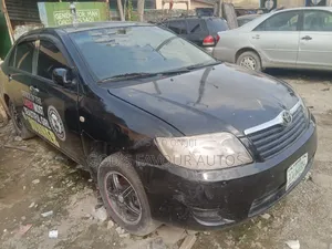 Toyota Corolla 2004 Black