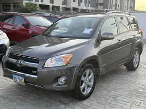 Toyota RAV4 3.5 Limited 2011 Brown