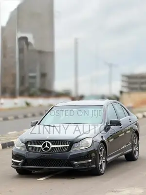 Mercedes-Benz C300 2009 Black