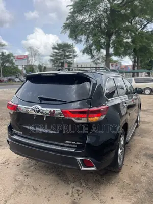 Toyota Highlander Limited 4x4 V6 (3.5L 6cyl 8A) 2018 Black