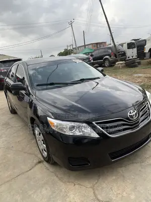 Toyota Camry LE 4dr Sedan (2.5L 4cyl 6AM) 2010 Black