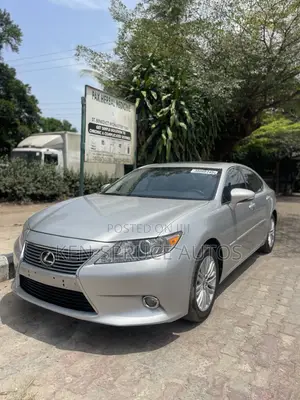 Lexus ES 350 FWD 2013 Silver