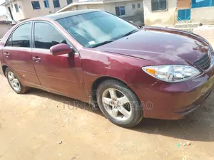 Toyota Camry 2005 Red