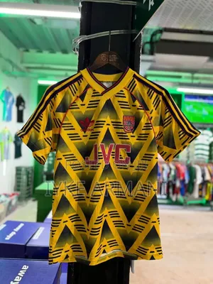 Arsenal Iconic Retro Jersey