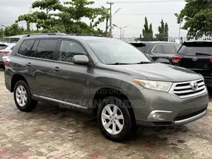 Toyota Highlander 2012
