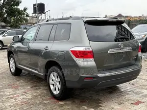 Toyota Highlander 2012