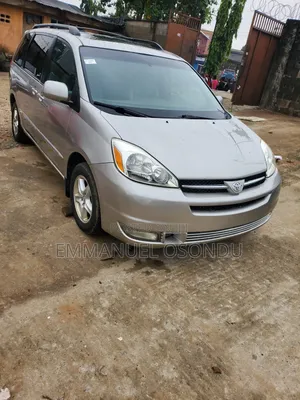 Toyota Sienna XLE Limited 2005 Silver