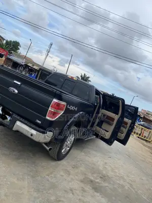 Ford F-150 Lariat 2010 Black