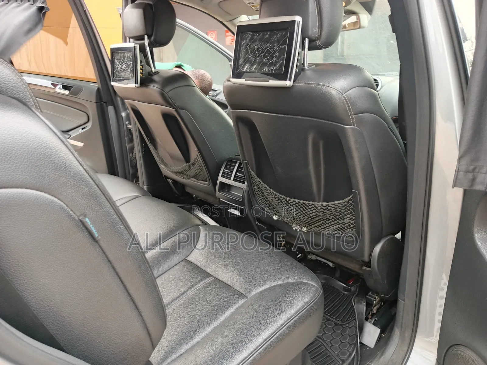 Mercedes-Benz CL 2010 Gray