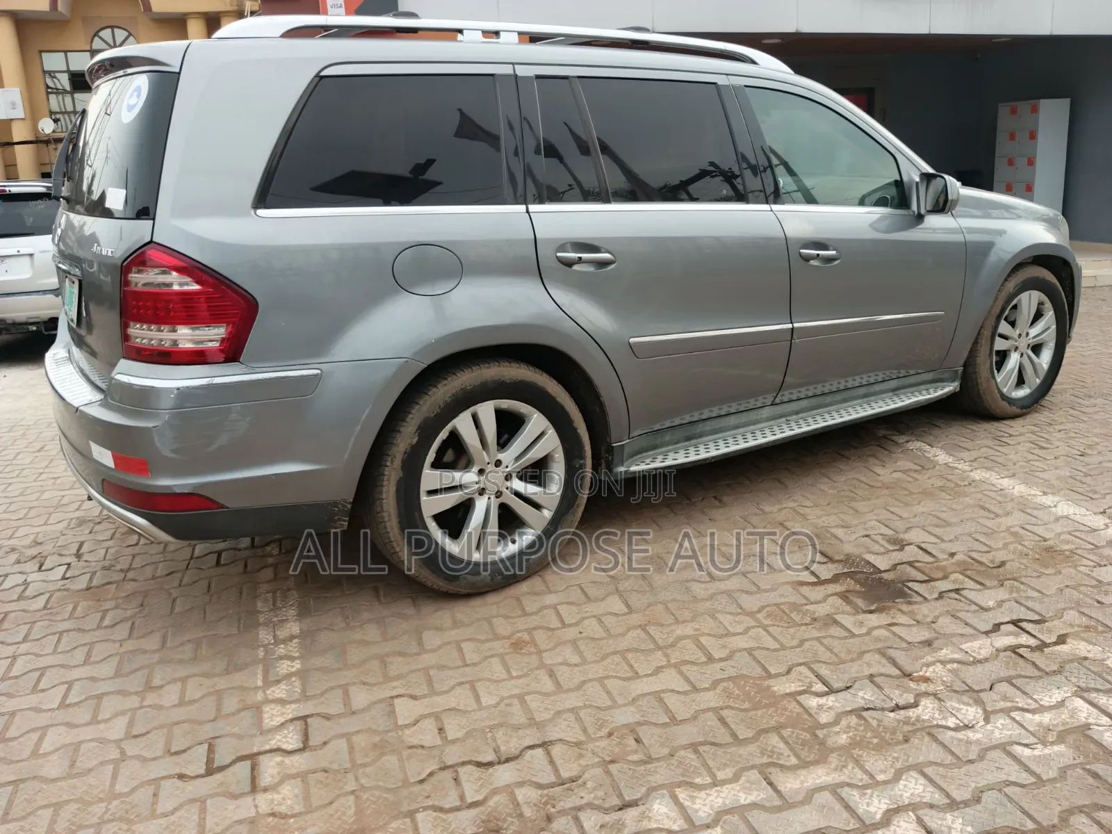 Mercedes-Benz CL 2010 Gray