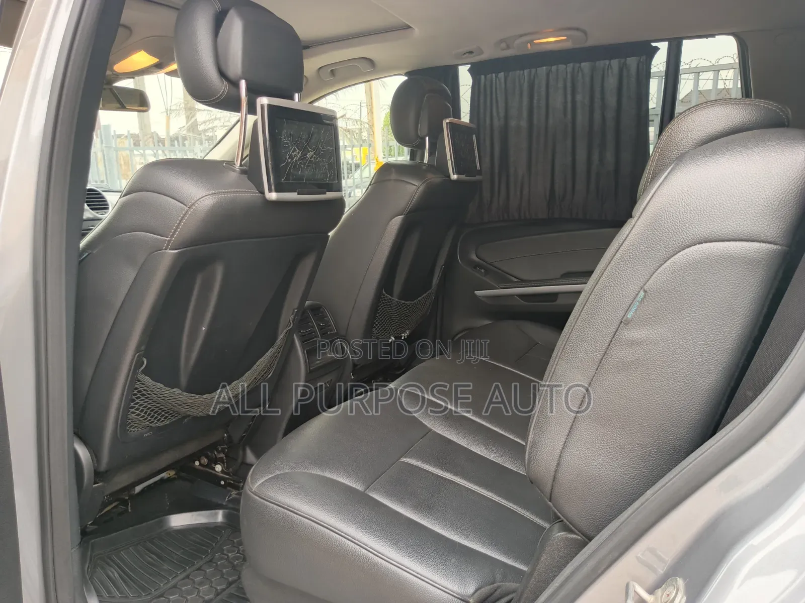 Mercedes-Benz CL 2010 Gray