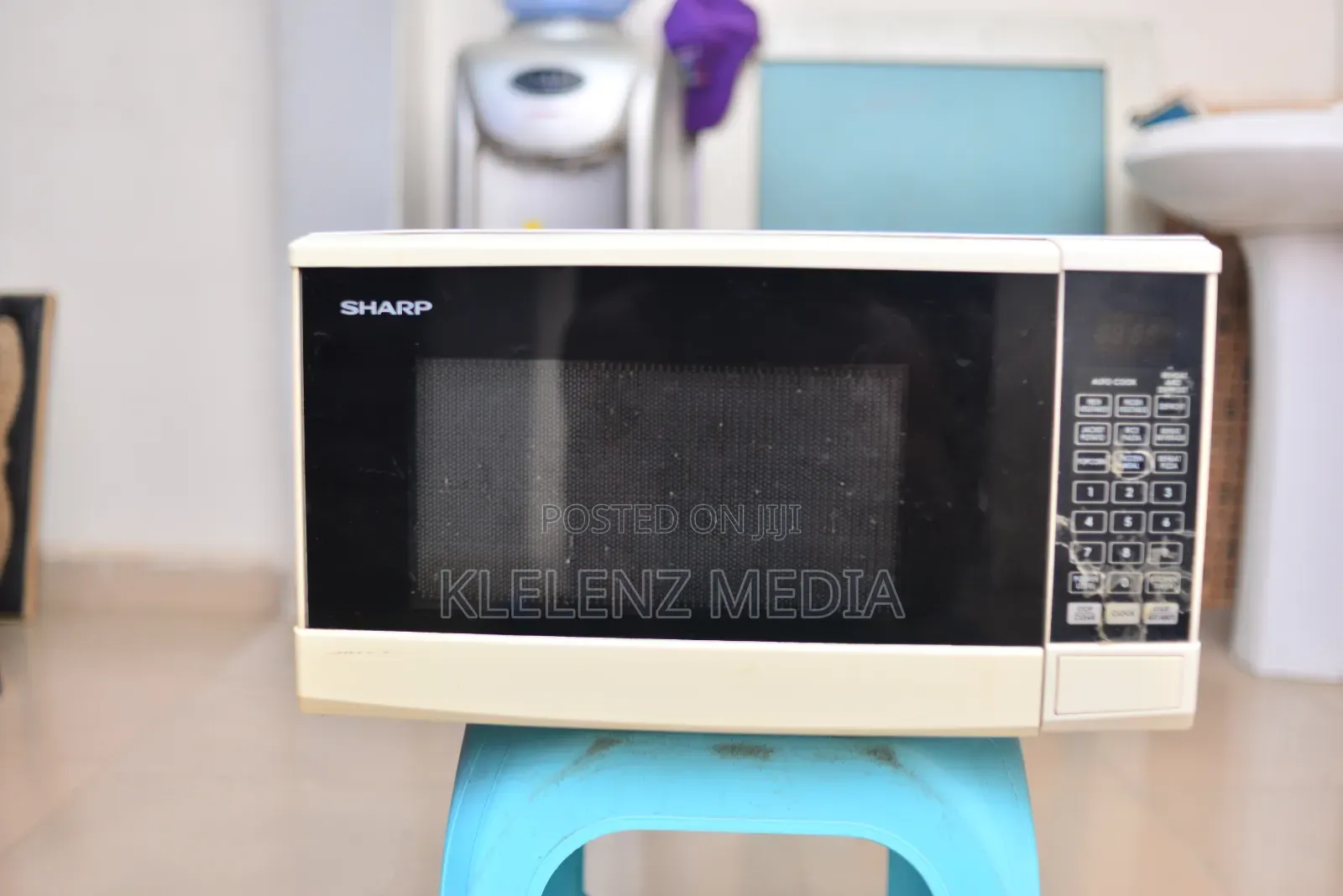 Microwave Oven