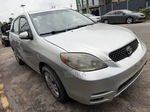 Toyota Matrix 2004 Silver