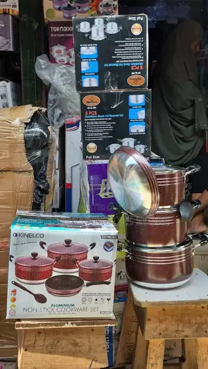 Kinelco 8pcs Non Stick Pot