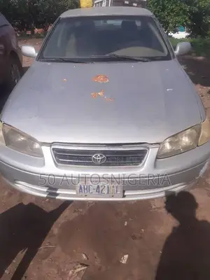 Toyota Camry LE 4dr Sedan (2.4L 4cyl 5M) 2002 Gray