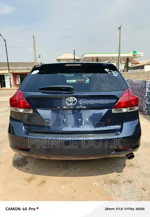 Toyota Venza LE 4dr Wagon AWD (2.7L 4cyl 6A) 2015 Blue