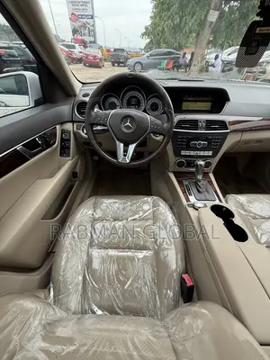 Mercedes-Benz C300 2012 White