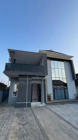 4bdrm Duplex in Alao Akala Estatw, Akobo for sale