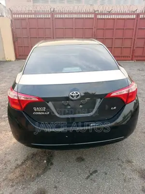 Toyota Corolla 2018 Black