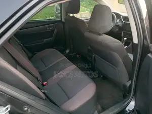 Toyota Corolla 2018 Black