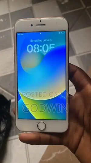 Apple iPhone 8 64 GB Gold