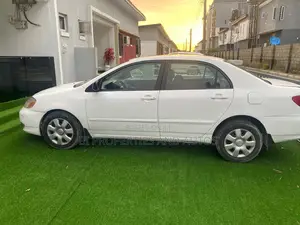 Toyota Corolla 2006 White