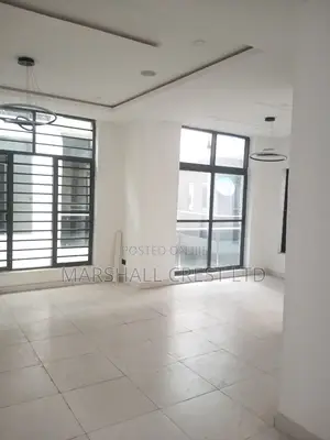 5bdrm Duplex in Off Lekki-Epe Expressway for rent