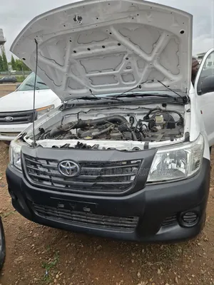 Toyota Hilux 2014 White