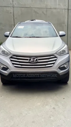 Hyundai Santa Fe 2014 Silver