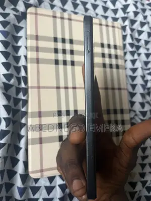 Infinix Hot 60i 128 GB Black