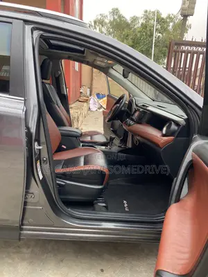 Toyota RAV4 2015 Gray