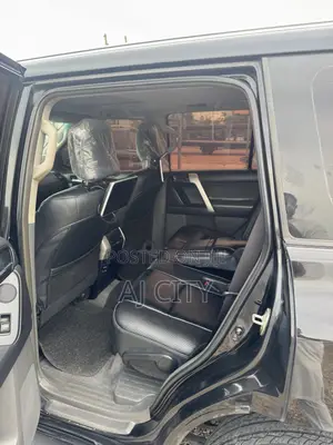 Toyota Land Cruiser Prado 4.0 Petrol GX-L 2015 Black