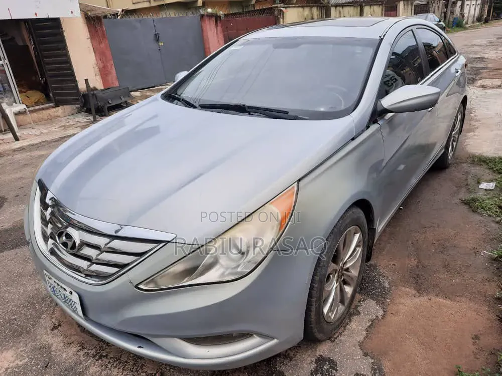 Hyundai Sonata 2012 Blue