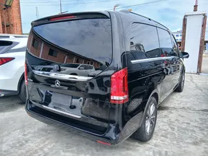 Mercedes-Benz Vito 2022 Black
