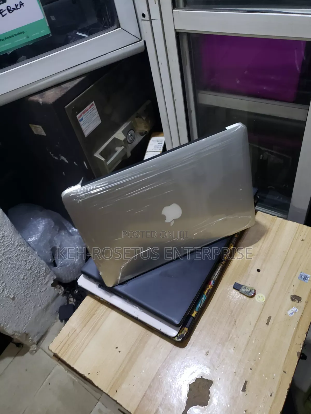 Laptop Apple MacBook Air 2017 8GB Intel Core i7 SSD 128GB