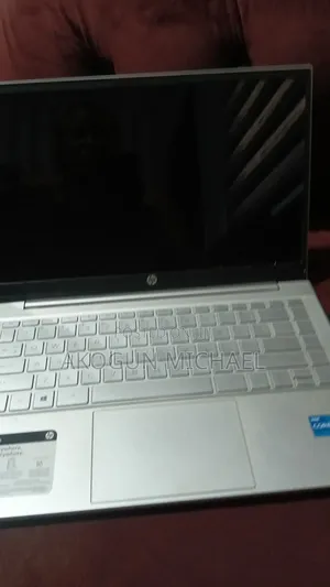 Laptop HP Pavilion 14 8GB Intel Core i5 SSD 256GB
