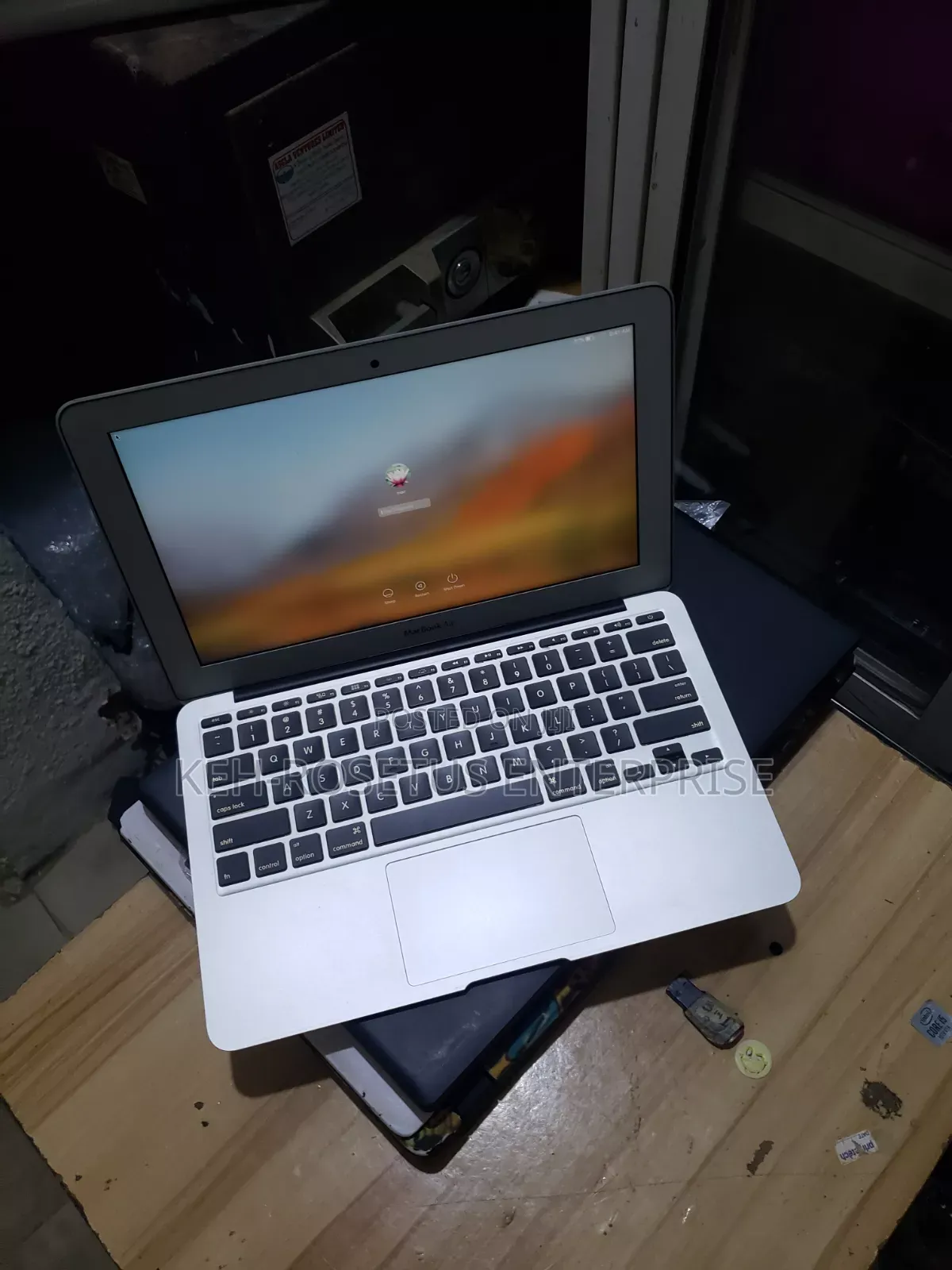 Laptop Apple MacBook Air 2013 4GB Intel Core i5 SSD 128GB