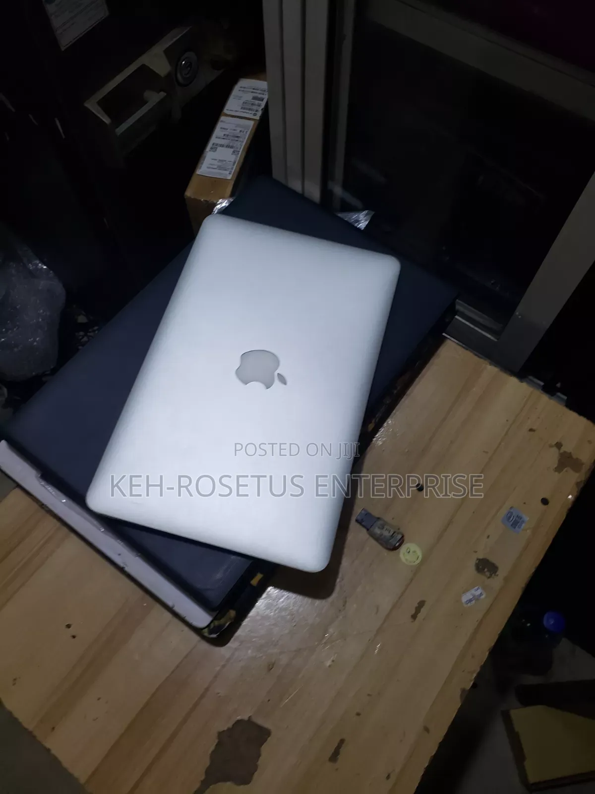 Laptop Apple MacBook Air 2013 4GB Intel Core i5 SSD 128GB