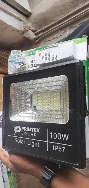 Quality 100watts Solar Flood Light With Remote Control Solar Panel