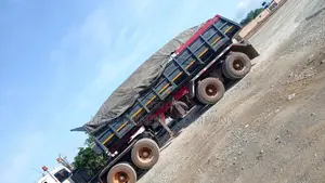 35tones of Granite