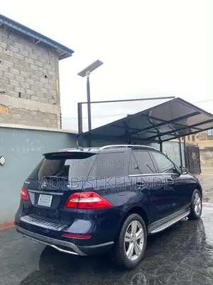 Mercedes-Benz M Class 2014 Blue