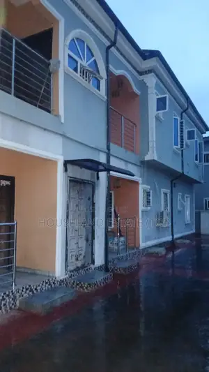 Furnished 3bdrm Apartment in Houseland Real, Benin City for rent