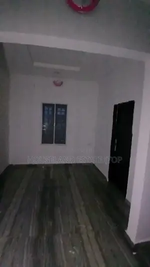 Furnished 3bdrm Apartment in Houseland Real, Benin City for rent