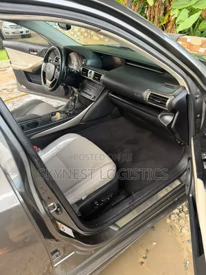 Lexus IS 250 2016 Silver