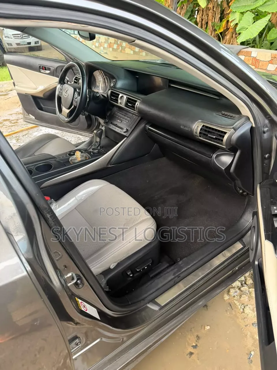 Lexus IS 250 2016 Silver