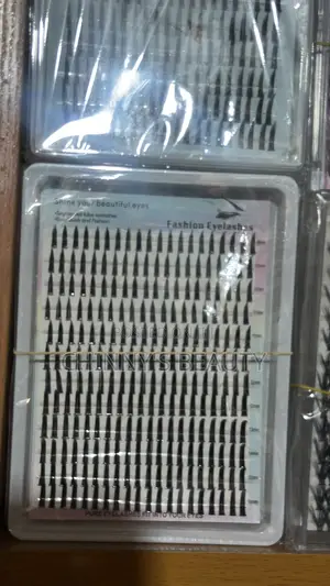 Cluster Eyelashes