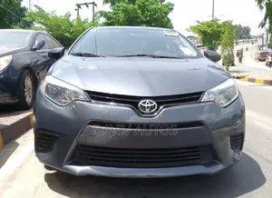 Toyota Corolla LE 4dr Sedan (1.8L 4cyl CVT) 2014 Gray