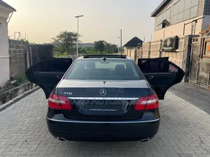 Mercedes-Benz E350 Base 4dr Sedan RWD (3.5L 6cyl 7A) 2013 Black