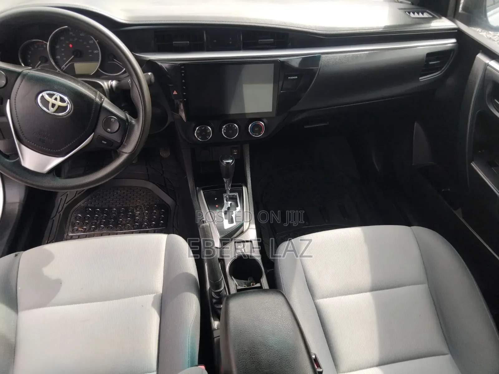 Toyota Corolla 2015 Silver